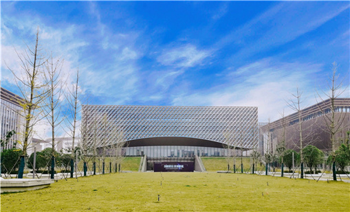 赢咖娱乐案例丨对标世界一流 这家高校图书馆有颜值更有科技内涵
