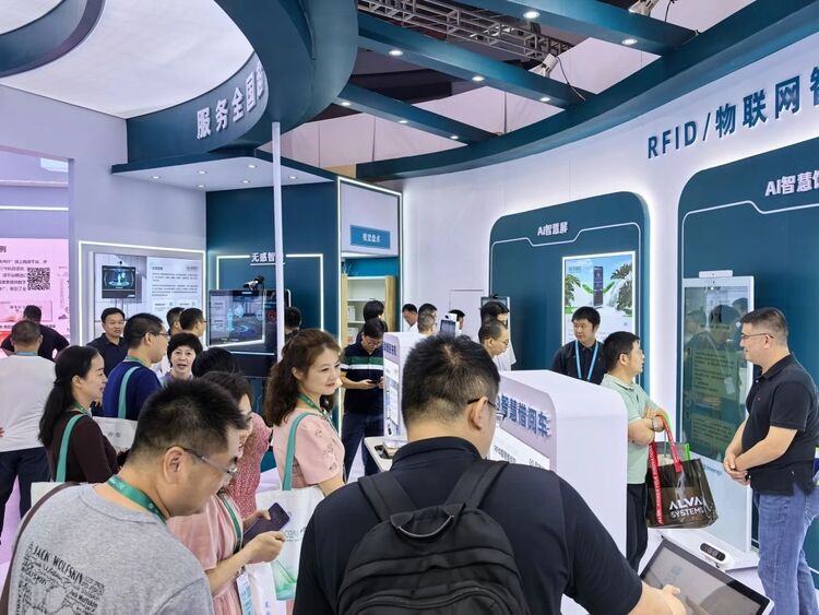 展会直击｜赢咖娱乐闪耀2024年中国图书展览会！